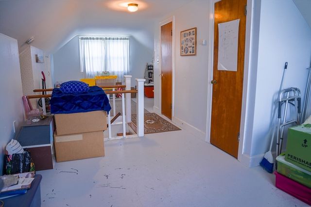 56 Western Ave, Lynn, MA 01904