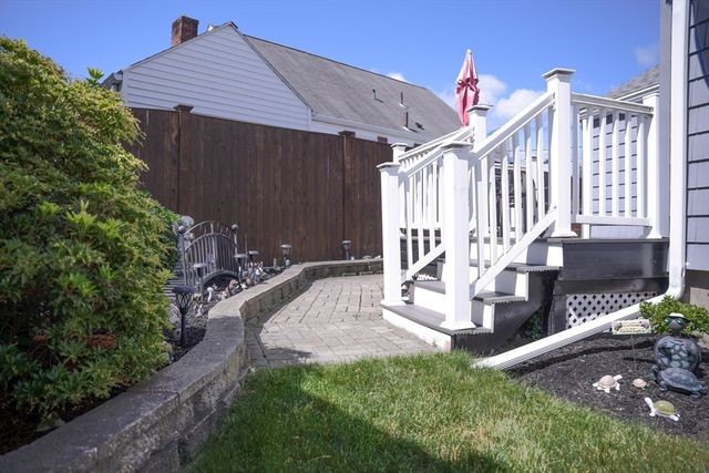 56 Western Ave, Lynn, MA 01904