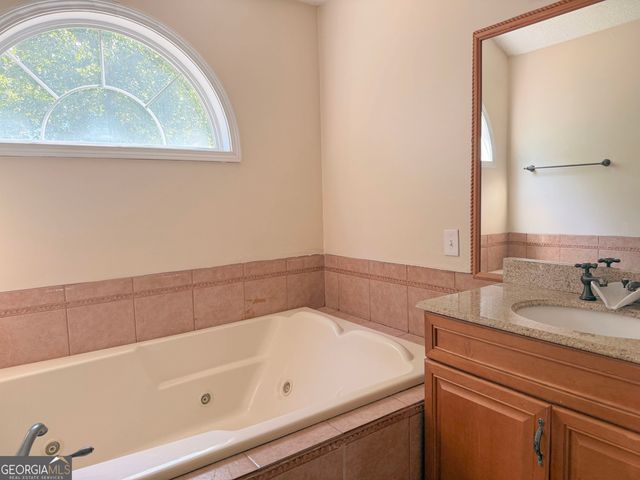 1759 Portwest Way, Hampton, GA 30228