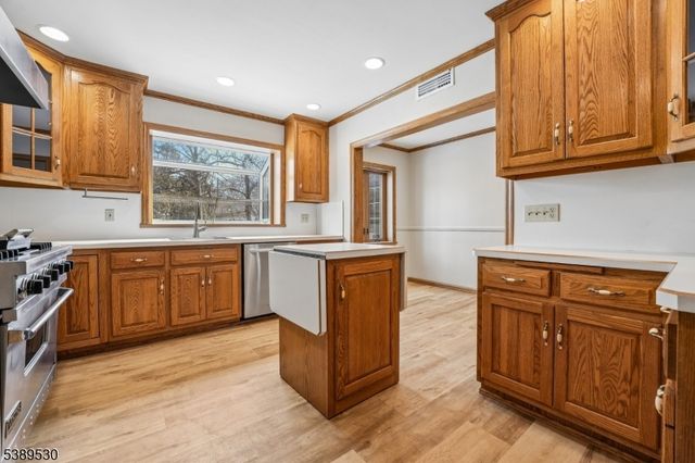 182 Meisel Ave, Springfield Twp., NJ 07081