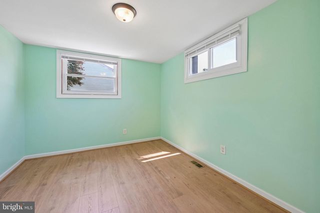118 SYLVAN TER, Glassboro, NJ 08028