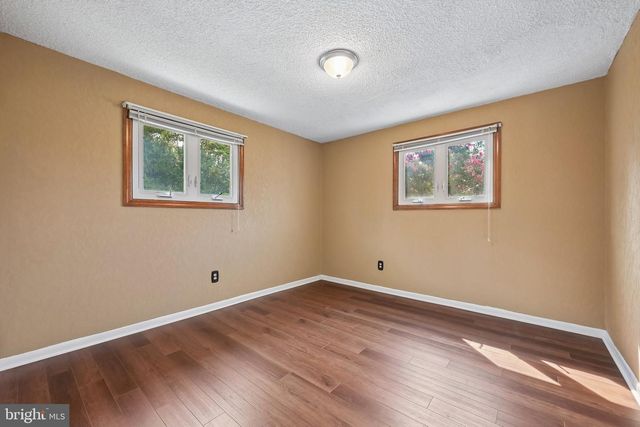 118 SYLVAN TER, Glassboro, NJ 08028