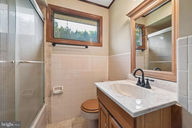 118 SYLVAN TER, Glassboro, NJ 08028