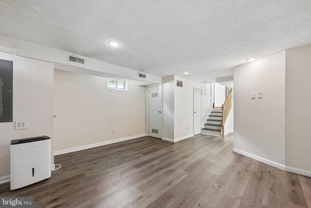 118 SYLVAN TER, Glassboro, NJ 08028