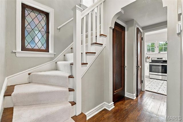 5644 Eichelberger Street, St Louis, MO 63109