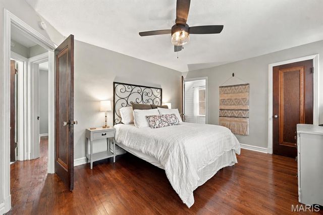 5644 Eichelberger Street, St Louis, MO 63109