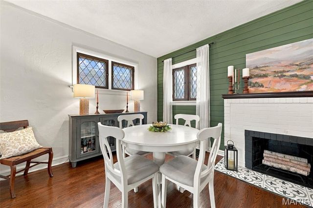 5644 Eichelberger Street, St Louis, MO 63109