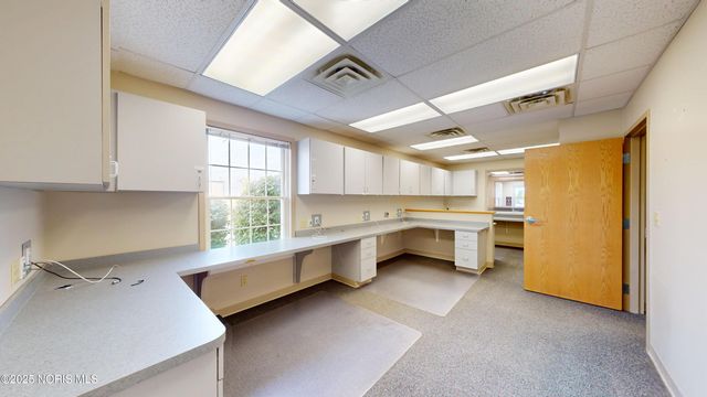 1265 W Main Street, B, Bellevue, OH 44811