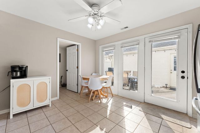 1823 Beech Court, Crown Point, IN 46307