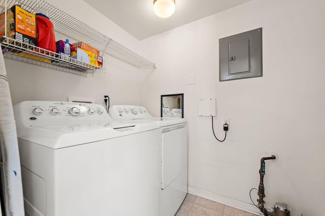 1823 Beech Court, Crown Point, IN 46307