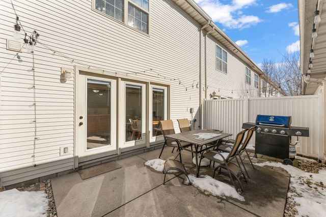 1823 Beech Court, Crown Point, IN 46307