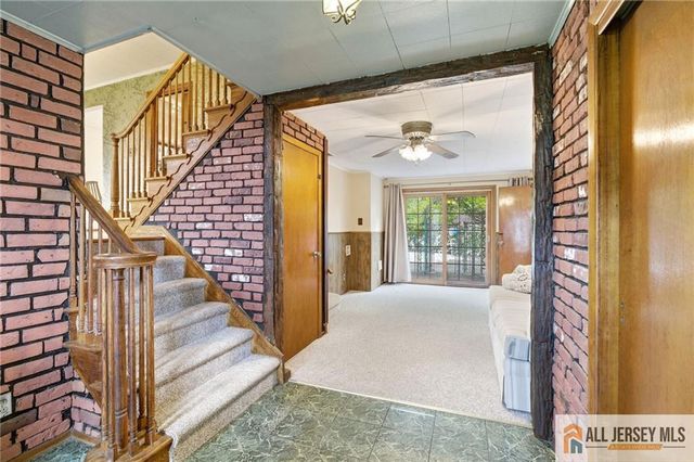 2 Moryan Road, Edison, NJ 08817