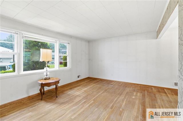 2 Moryan Road, Edison, NJ 08817