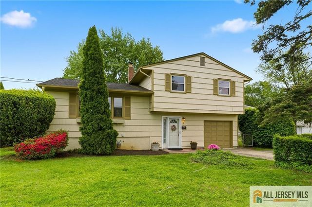2 Moryan Road, Edison, NJ 08817