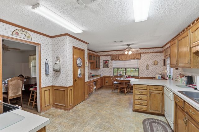 8076 County Road 1202, Cleburne, TX 76031