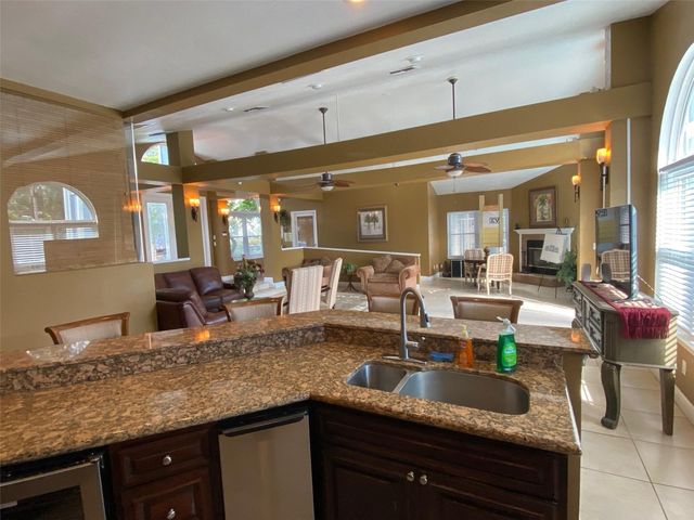 2612 GRASSY POINT DRIVE 312, Lake Mary, FL 32746