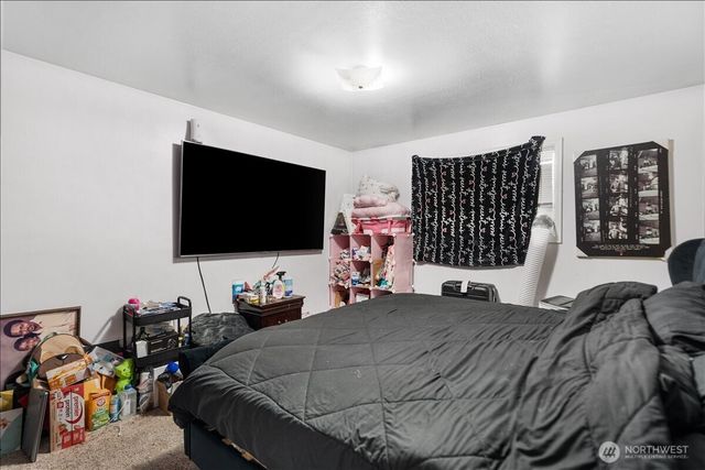 125 E 60th Street, Tacoma, WA 98404