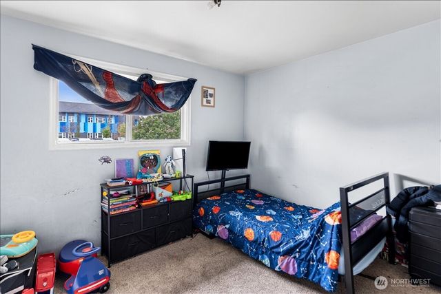 125 E 60th Street, Tacoma, WA 98404