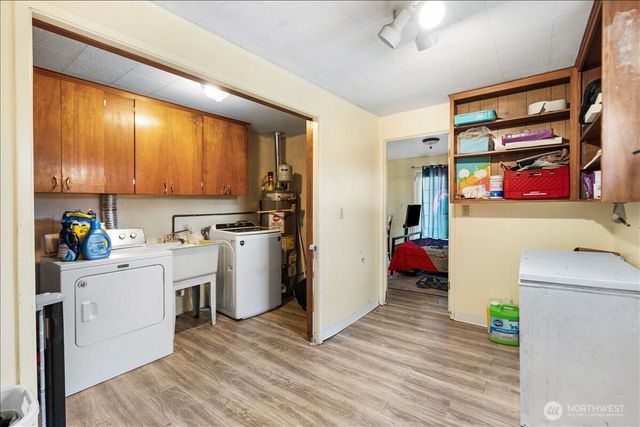 125 E 60th Street, Tacoma, WA 98404