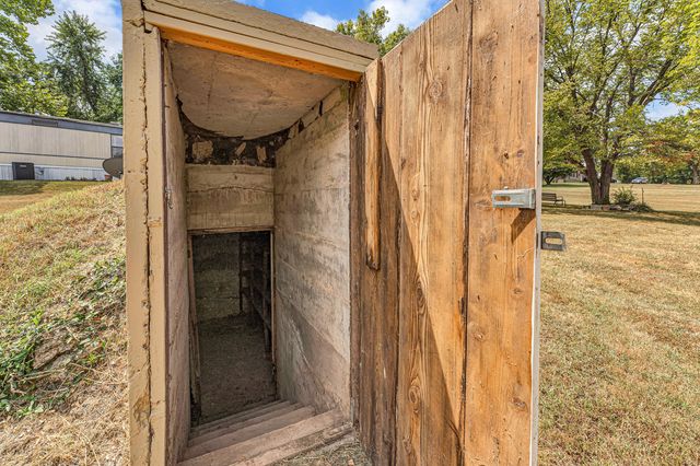 11675 State Highway 76, Forsyth, MO 65653