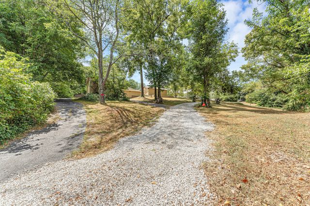 11675 State Highway 76, Forsyth, MO 65653