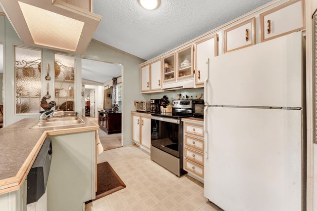 11675 State Highway 76, Forsyth, MO 65653