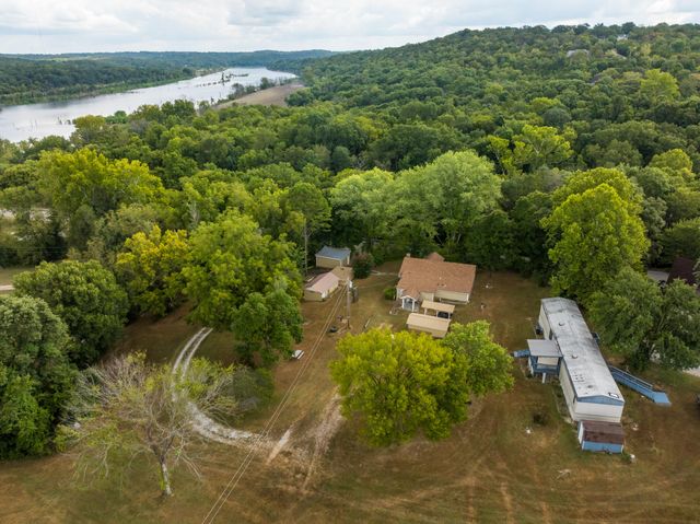 11675 State Highway 76, Forsyth, MO 65653