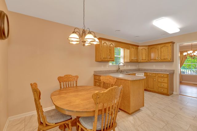 6511 River Stream Drive, Harrison, TN 37341