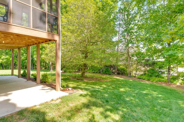 6511 River Stream Drive, Harrison, TN 37341