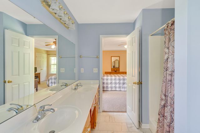 6511 River Stream Drive, Harrison, TN 37341