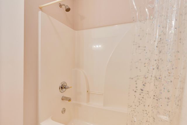 6511 River Stream Drive, Harrison, TN 37341