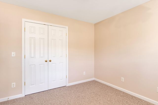 6511 River Stream Drive, Harrison, TN 37341