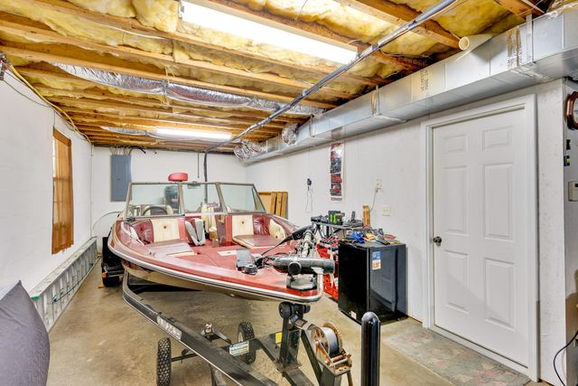 6511 River Stream Drive, Harrison, TN 37341