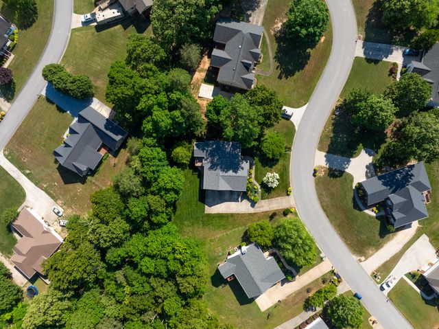 6511 River Stream Drive, Harrison, TN 37341