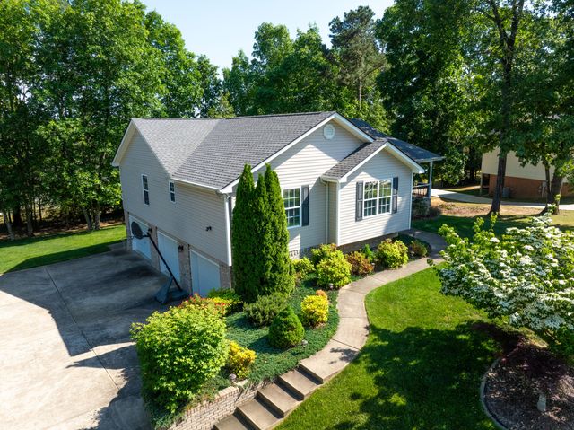 6511 River Stream Drive, Harrison, TN 37341