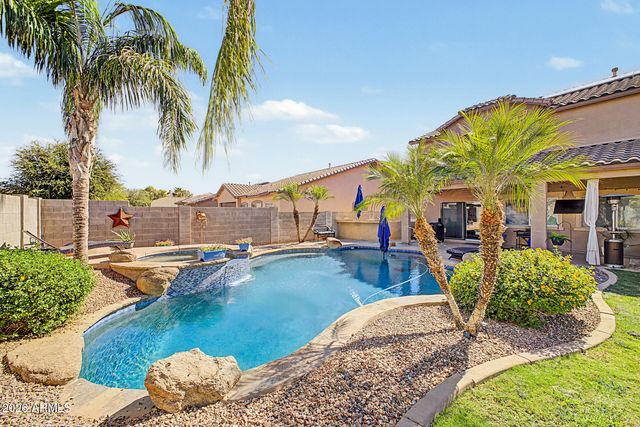 6893 S TOPAZ Place, Chandler, AZ 85249