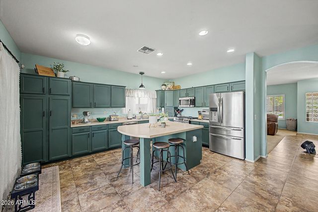 6893 S TOPAZ Place, Chandler, AZ 85249
