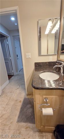 210 East FLAMINGO Road 208, Las Vegas, NV 89169