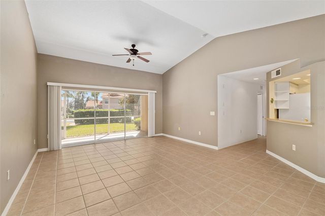 5427 COMPASS POINT 1, Oxford, FL 34484