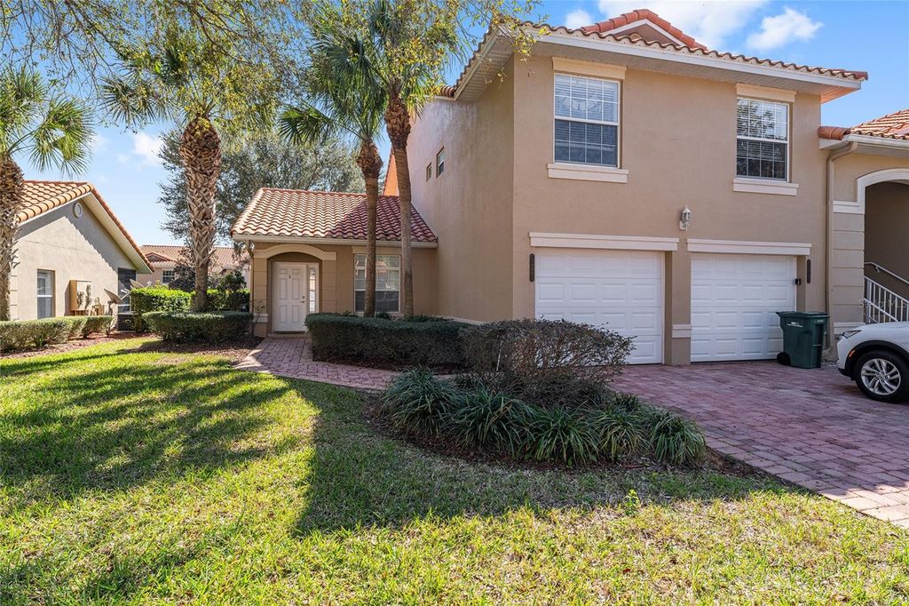 5427 COMPASS POINT 1, Oxford, FL 34484