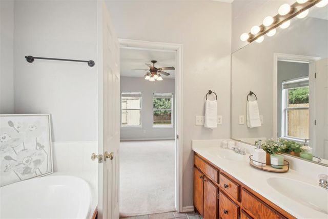 613 Vickery Avenue, Yukon, OK 73099