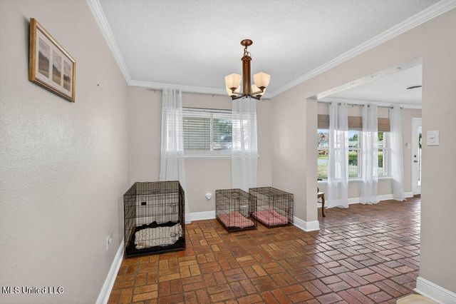 334 Carter Road, Biloxi, MS 39531