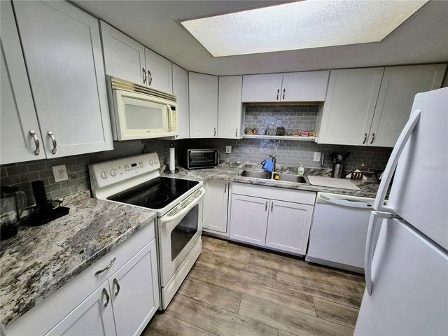 2520 CAPER LANE 204, Maitland, FL 32751
