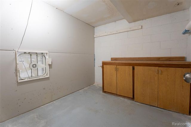 1193 Normandy Terrace Drive, Flint, MI 48532