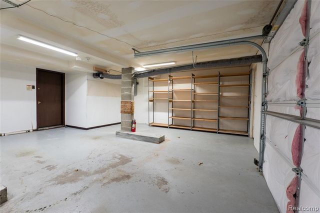 1193 Normandy Terrace Drive, Flint, MI 48532