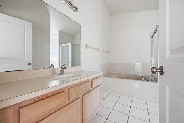 2936 SUMMER WINDS CIRCLE, St Cloud, FL 34769