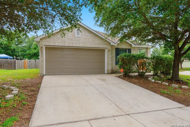 257 Cactus Patch, Selma, TX 78154