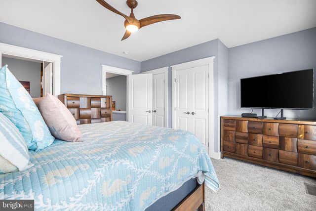 2-B N BATON ROUGE AVE, Ventnor City, NJ 08406