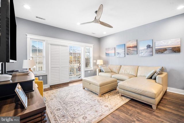 2-B N BATON ROUGE AVE, Ventnor City, NJ 08406