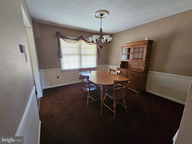 243 TRENTON AVE, Hamilton, NJ 08619